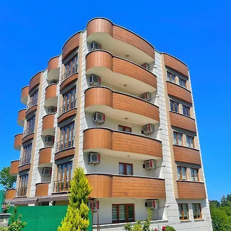 Aparthotel Lustra Garden