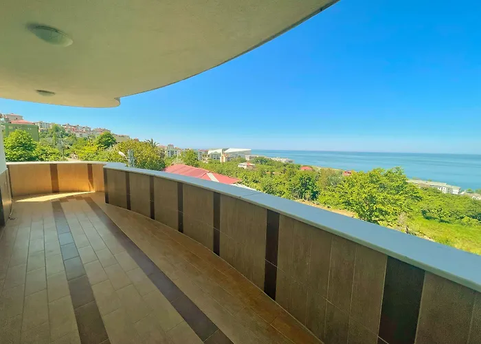 Aparthotel Lustra Garden *